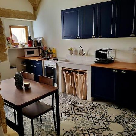 T2 Duplex "Chez Evelyne" Lejlighed Remoulins Eksteriør billede
