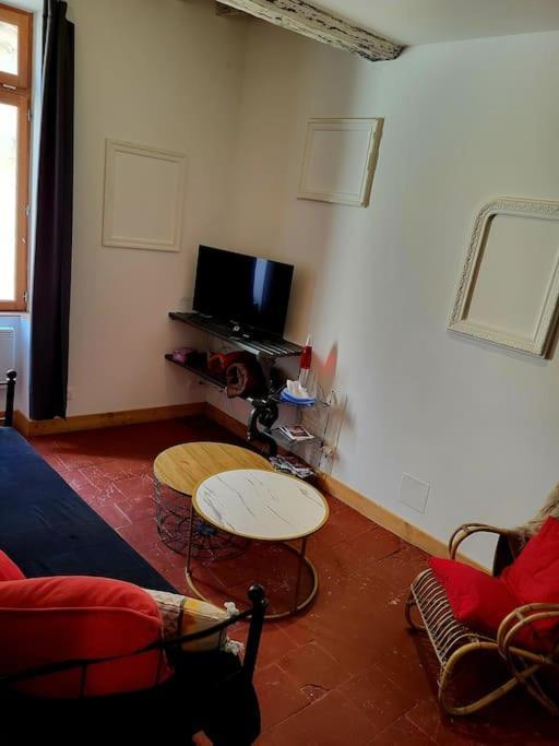 T2 Duplex "Chez Evelyne" Lejlighed Remoulins Eksteriør billede