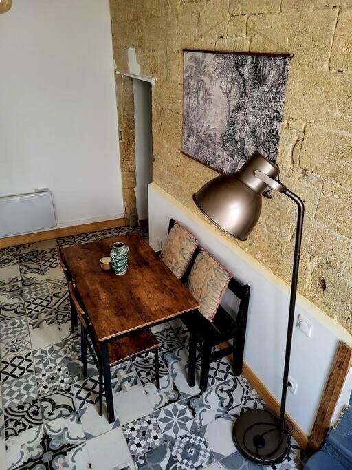 T2 Duplex "Chez Evelyne" Lejlighed Remoulins Eksteriør billede